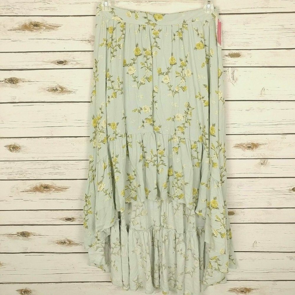 NEW Xhilaration Women's Peasant Skirt High-Low Floral Print, Size Medium